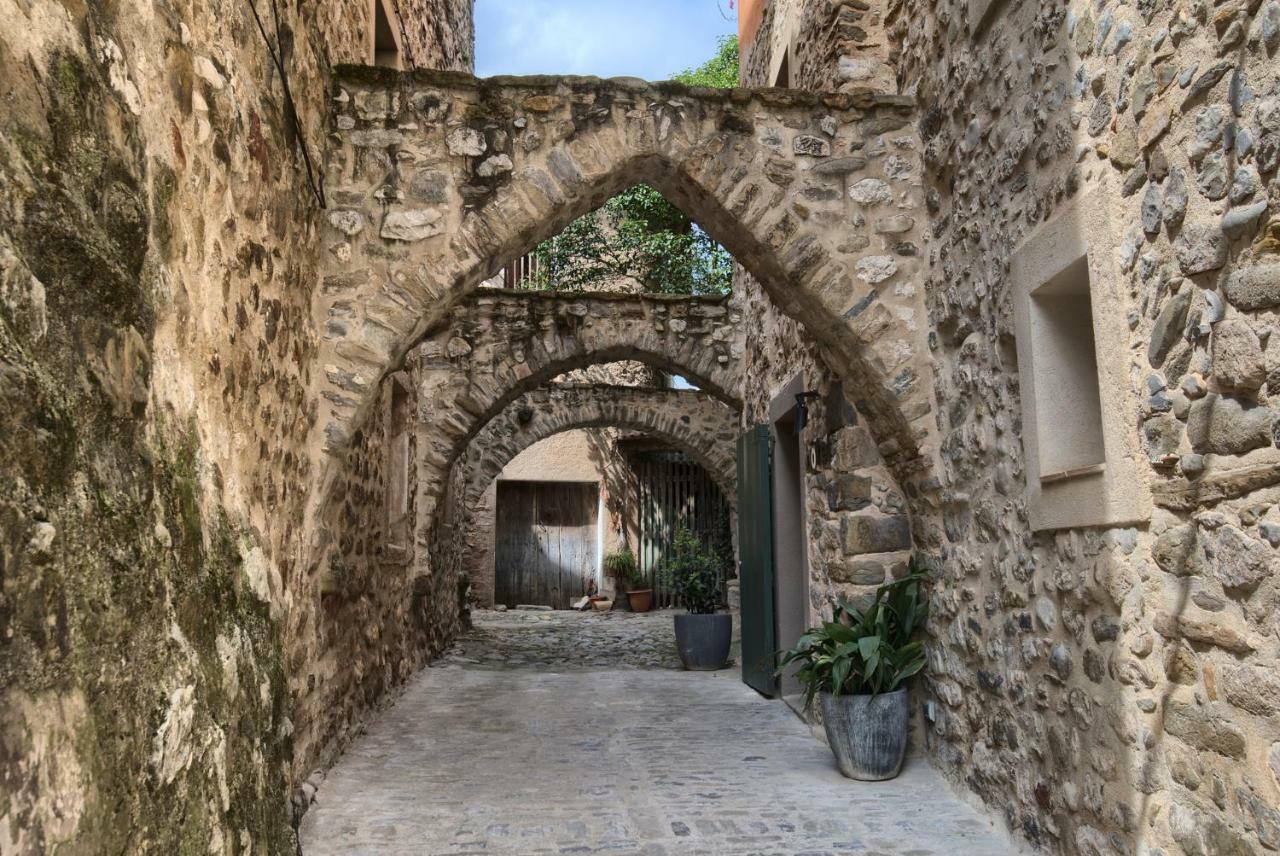 3 Arcs Hotel Besalú